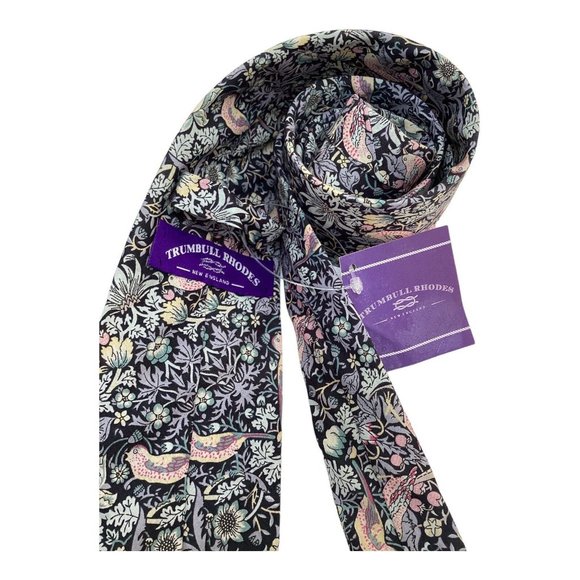 TRUMBULL RHODES Blue Flower Print Silk Tie Hand Made In USA 58"- 3.25" NWT - Picture 4 of 7